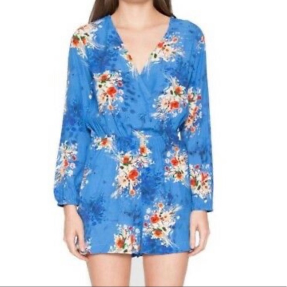 💙🌸 Willow & Clay Floral Long Sleeve Romper - Picture 1 of 8